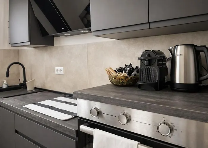 Heart Of Iconic Trastevere For 4 Guests Apartment *
