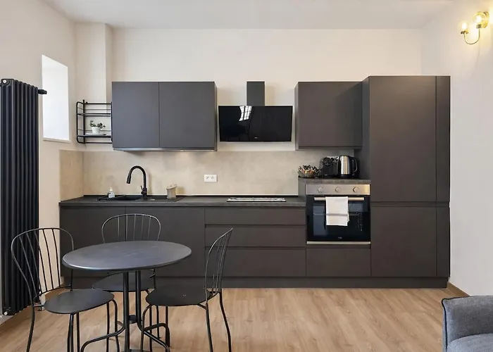 Apartment Heart Of Iconic Trastevere For 4 Guests Rome